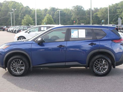 Used 2023 Nissan Rogue S AWD/4WD image 4