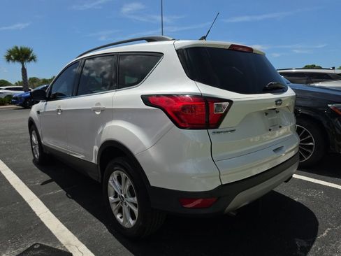 Used 2019 Ford Escape SEL FWD image 12