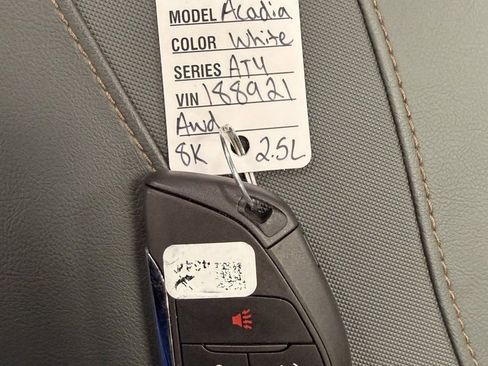 Used 2024 GMC Acadia AT4 image 49