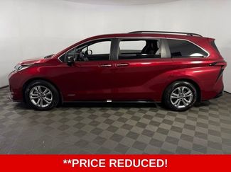 Used 2021 Toyota Sienna XSE w/ XSE Plus Package AWD/4WD video 2
