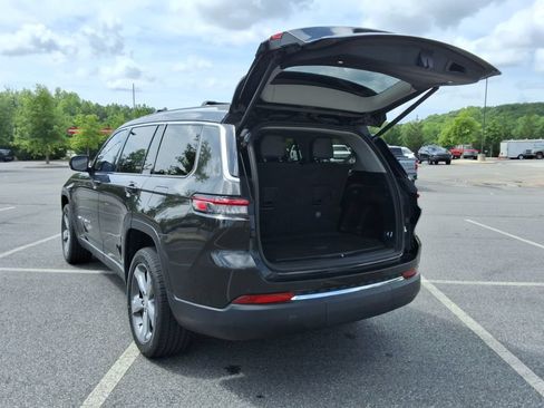 Used 2022 Jeep Grand Cherokee L Limited AWD/4WD image 15