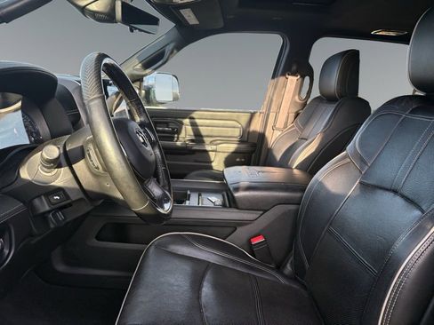 Used 2022 RAM 3500 Limited image 9