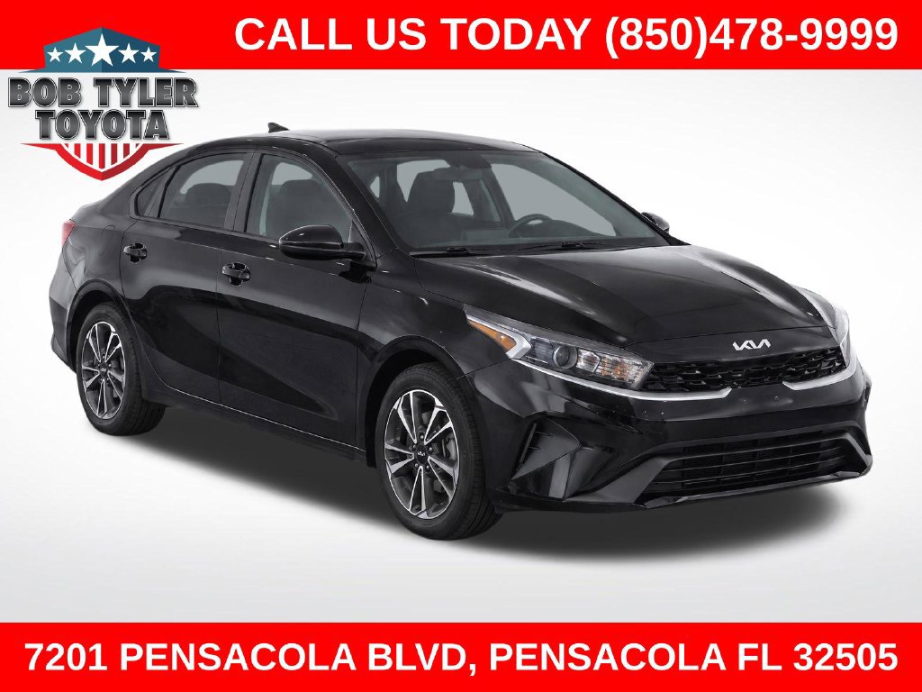 Used 2023 Kia Forte LXS w/ LXS Technology Package FWD image 1