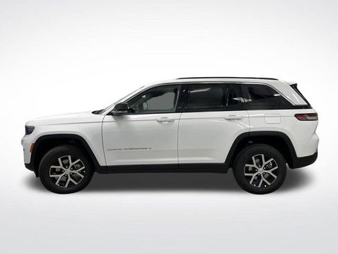 New 2025 Jeep Grand Cherokee Limited w/ Trailer Tow Package image 12