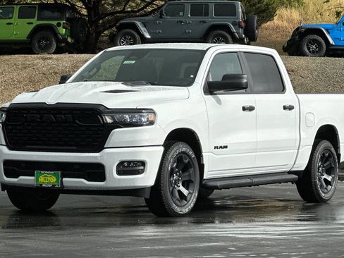 New 2026 RAM 1500 Express AWD/4WD image 8