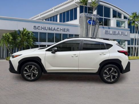 Used 2024 Subaru Crosstrek 2.0i Premium AWD/4WD image 4
