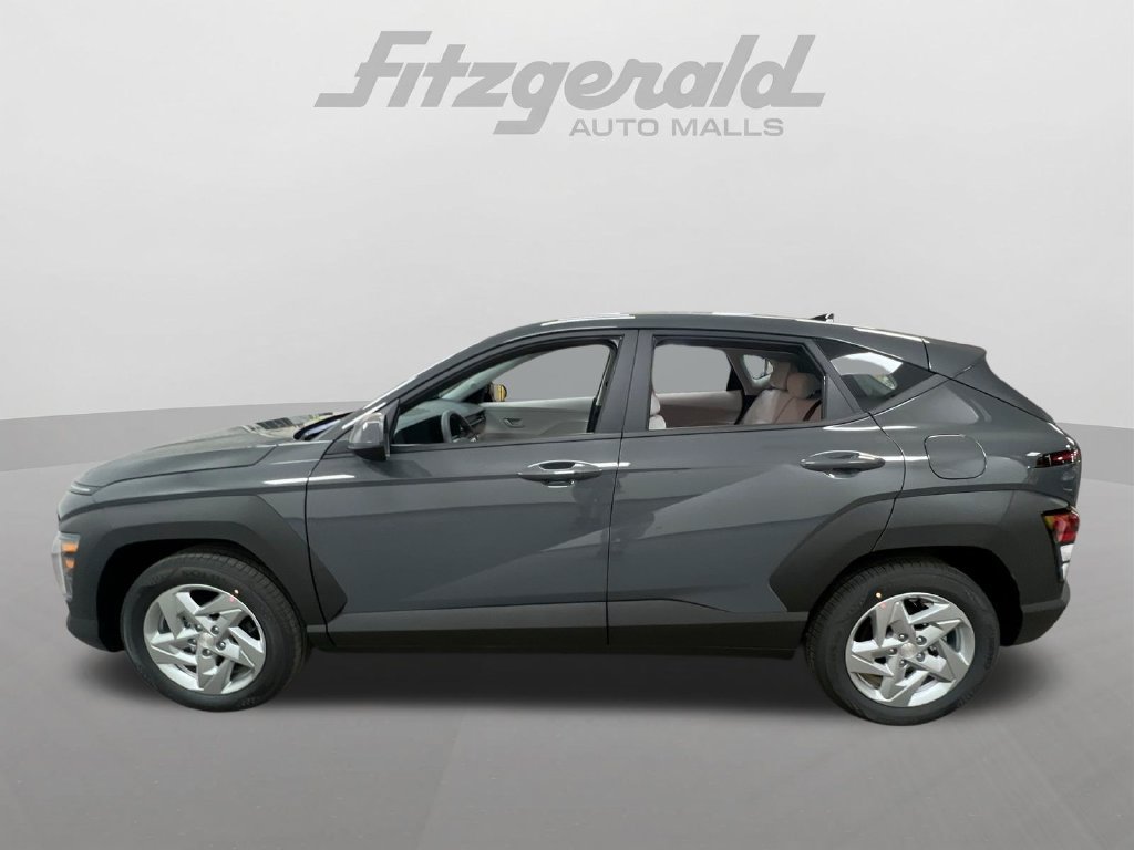 New 2027 Hyundai Kona SE FWD image 14