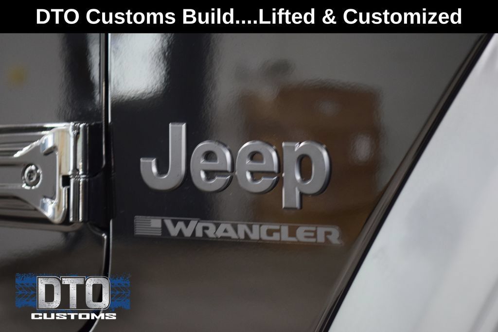 Used 2026 Jeep Wrangler Unlimited Sport AWD/4WD image 14