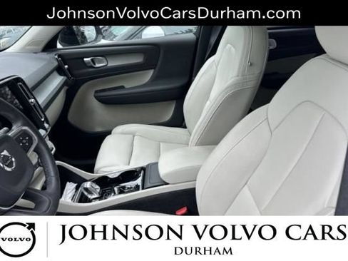 Used 2024 Volvo XC40 B5 Plus w/ Climate Package AWD/4WD image 7