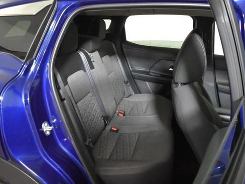 Certified 2025 Nissan Kicks SV AWD/4WD image 26
