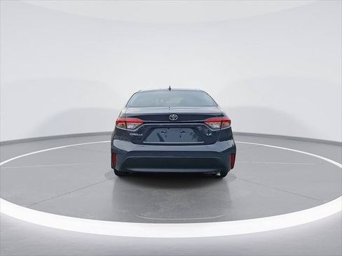 Used 2023 Toyota Corolla LE FWD image 8