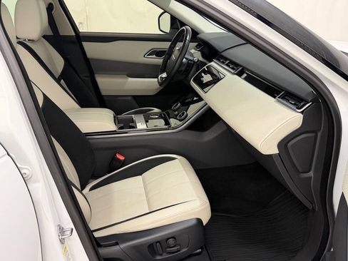 Used 2020 Land Rover Range Rover Velar S image 39