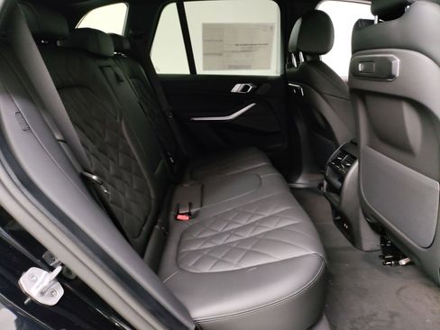 Used 2026 BMW X5 sDrive40i w/ M Sport Package RWD image 25