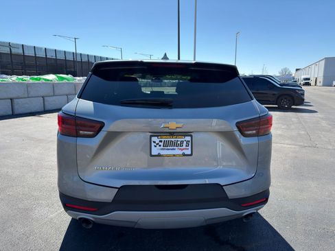Used 2024 Chevrolet Blazer LT image 5
