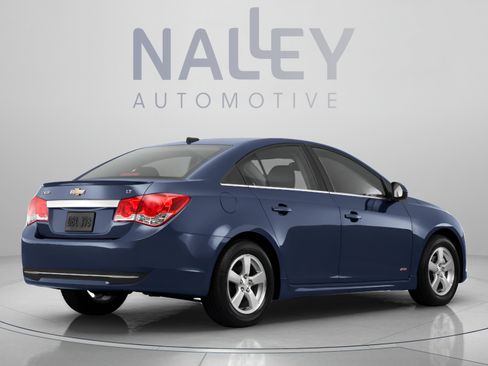 Used 2014 Chevrolet Cruze LS FWD image 3