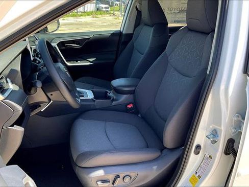 Certified 2025 Toyota RAV4 XLE w/ Convenience Package image 9