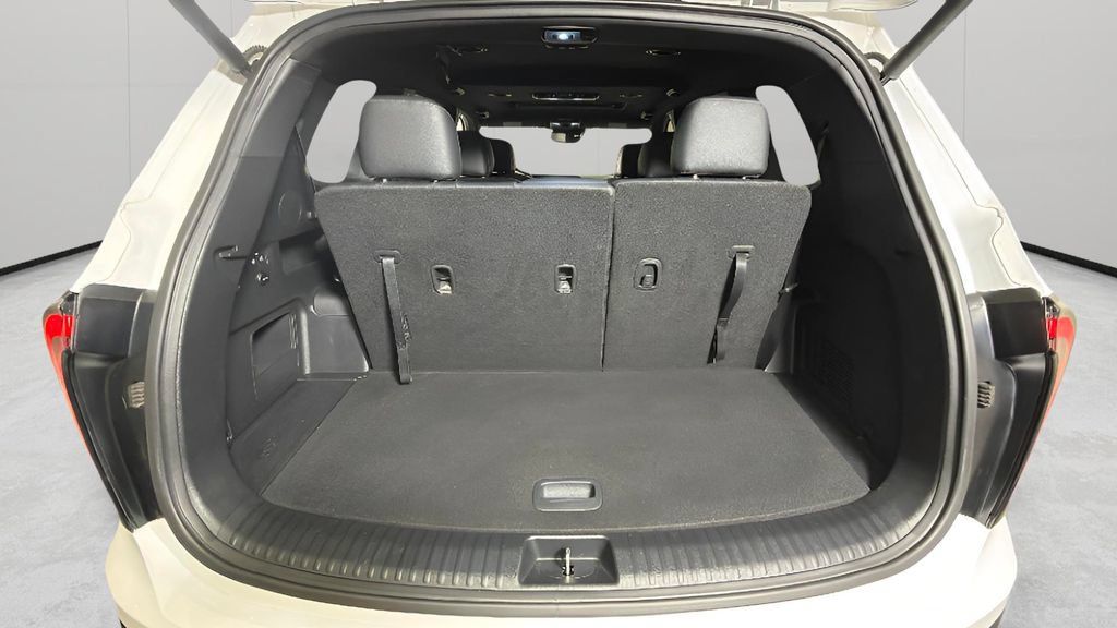 Used 2024 Kia Telluride EX X-Line AWD/4WD image 30