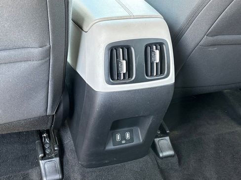 Used 2024 Hyundai Tucson SEL FWD image 16