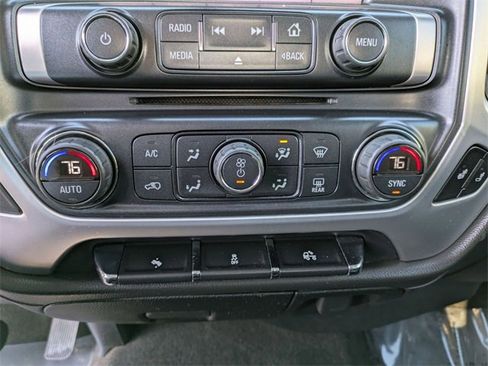 Used 2014 GMC Sierra 1500 SLT w/ SLT Crew Cab Value Package image 17