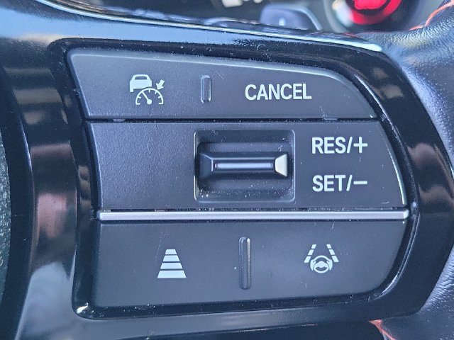 Used 2024 Honda Pilot TrailSport image 9