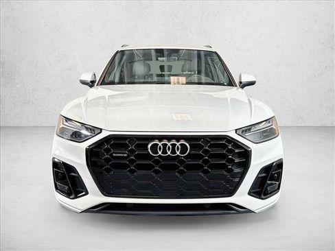 Used 2025 Audi Q5 2.0T Premium w/ Convenience Plus Package AWD/4WD image 2