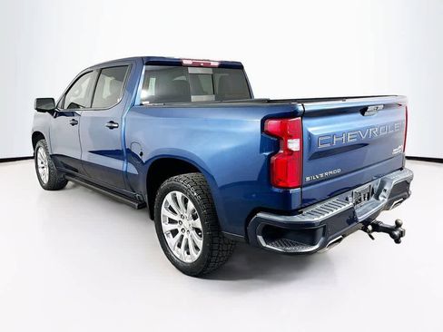 Used 2019 Chevrolet Silverado 1500 High Country w/ Technology Package image 4