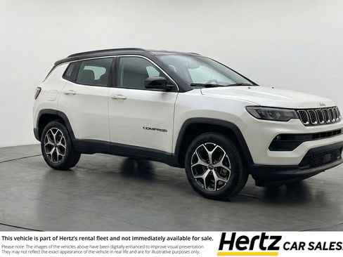 Used 2025 Jeep Compass Limited AWD/4WD image 1