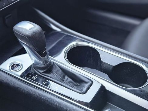 Certified 2021 Nissan Altima 2.5 SV image 26