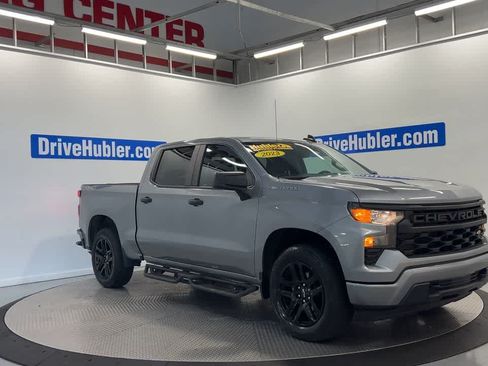 Used 2023 Chevrolet Silverado 1500 Custom AWD/4WD image 3