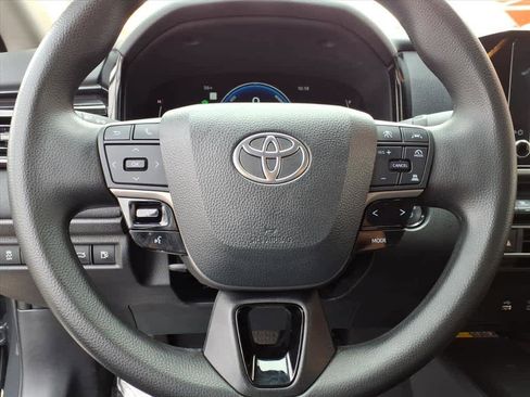 Certified 2025 Toyota Camry LE image 23
