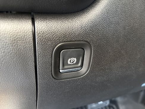 Used 2026 GMC Sierra 1500 Pro w/ Pro Value Package image 13