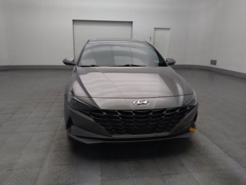 Used 2022 Hyundai Elantra Limited w/ Cargo Package FWD image 14