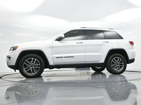 Used 2021 Jeep Grand Cherokee Limited AWD/4WD image 45