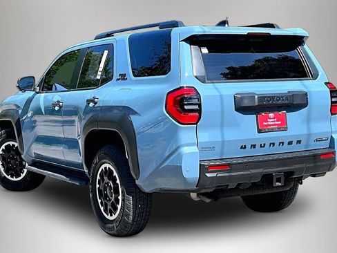 Used 2026 Toyota 4Runner TRD Off-Road Premium AWD/4WD image 4