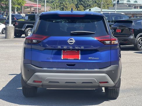 Certified 2023 Nissan Rogue SV AWD/4WD image 23