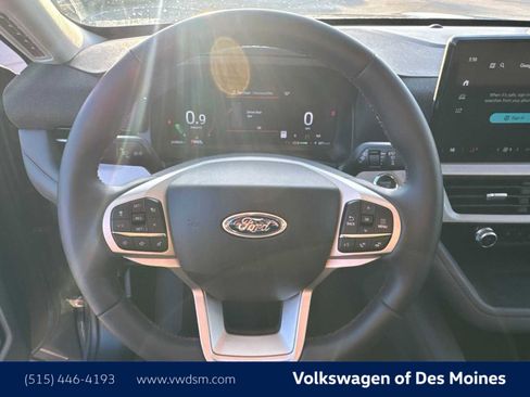 Used 2025 Ford Explorer Active image 15