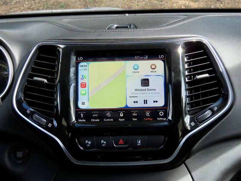 Used 2021 Jeep Cherokee Limited w/ Elite Package FWD image 28
