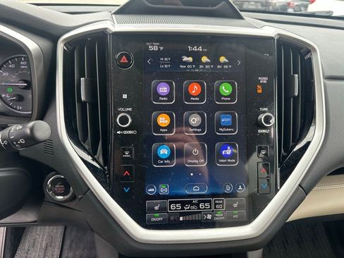 Used 2023 Subaru Ascent Limited image 28