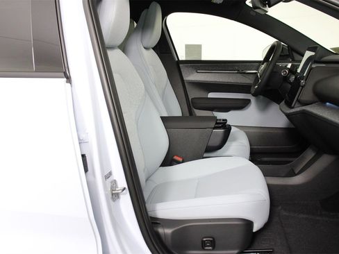 New 2026 Volvo EX30 Ultra image 10