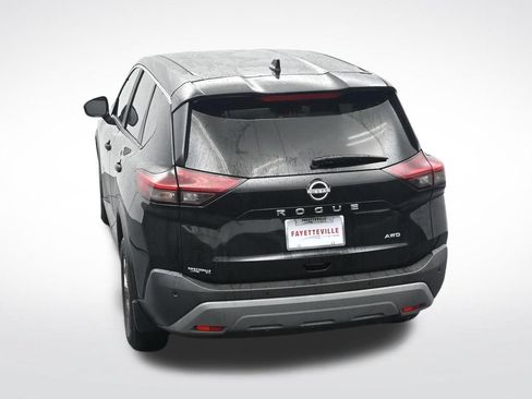 Used 2023 Nissan Rogue S AWD/4WD image 27