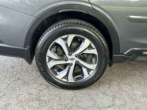 Used 2021 Subaru Outback Touring XT AWD/4WD image 12