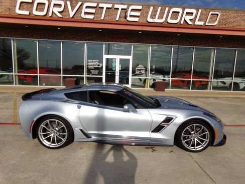 Used 2017 Chevrolet Corvette Grand Sport image 4