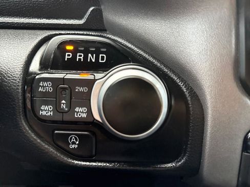 Used 2022 RAM 1500 Big Horn AWD/4WD image 35