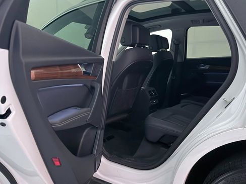Used 2022 Audi Q5 2.0T Premium Plus image 21