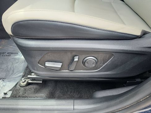 Used 2023 Kia Sportage EX AWD/4WD image 9