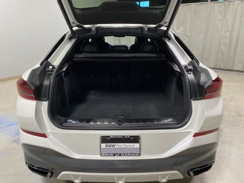 Used 2022 BMW X6 M50i w/ Executive Package image 29