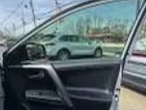 Used 2016 Toyota RAV4 XLE AWD/4WD image 19