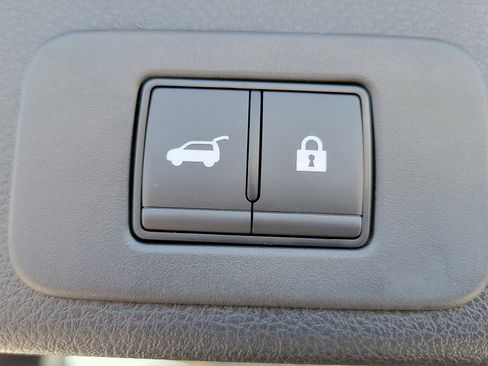 New 2025 Nissan Murano SL AWD/4WD image 16