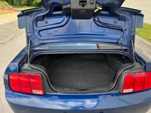 Used 2007 Ford Mustang Coupe RWD image 8