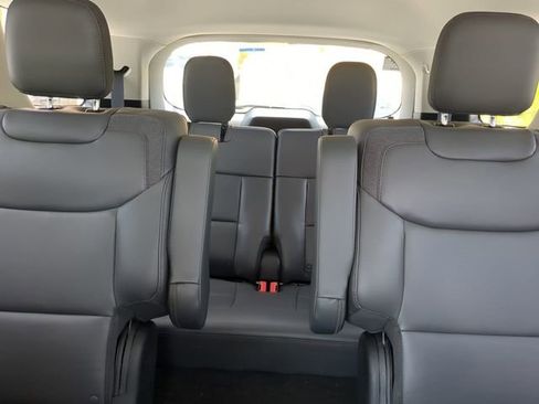 New 2025 Ford Explorer Active w/ Active Comfort Package image 22